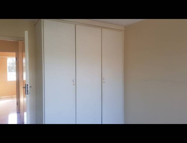 2 bed property to rent in SUNNINGDALE